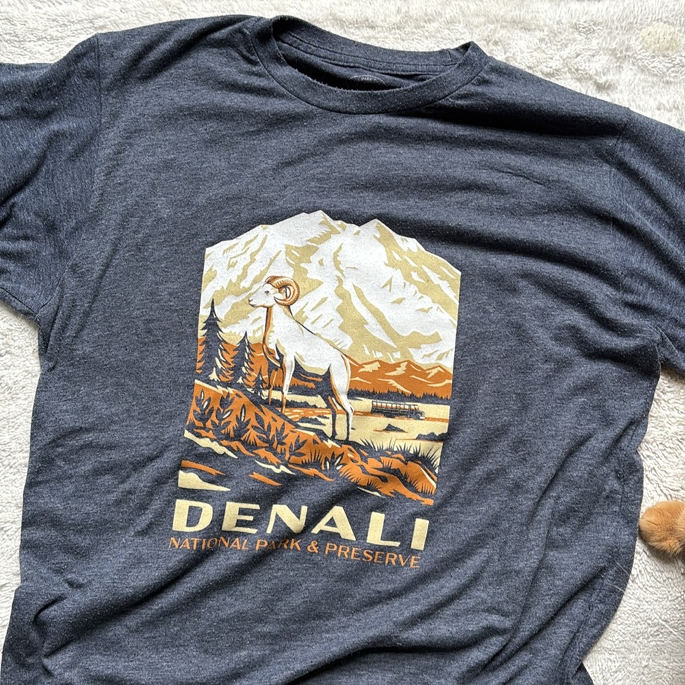 Denali National Park & Preserve DALL Sheep RAM Tee Shirt Medium GUC